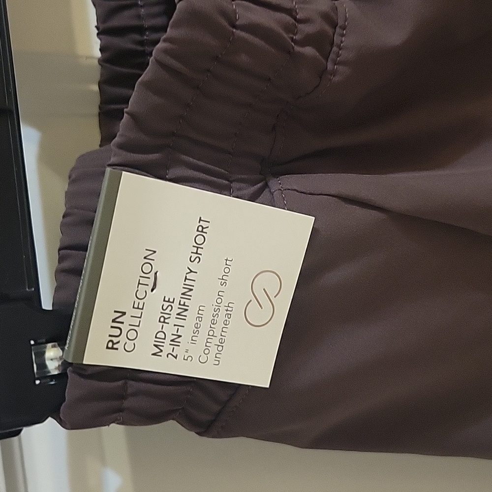 🆕 CALIA Women’s Brown Mid-Rise Infinity  Shorts - Picture 6 of 7
